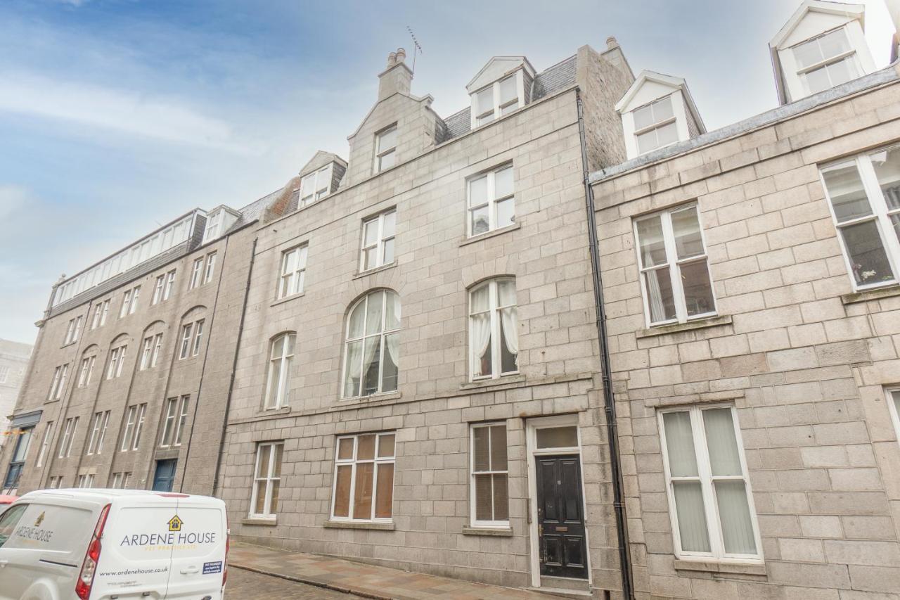 Vibrant City Centre Living Apartman Aberdeen Kültér fotó